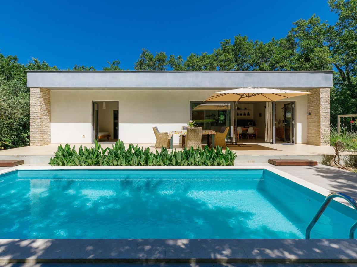 Holiday Home Villa Frleti By Interhome Umag Bagian luar foto