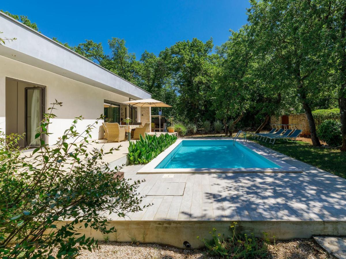 Holiday Home Villa Frleti By Interhome Umag Bagian luar foto