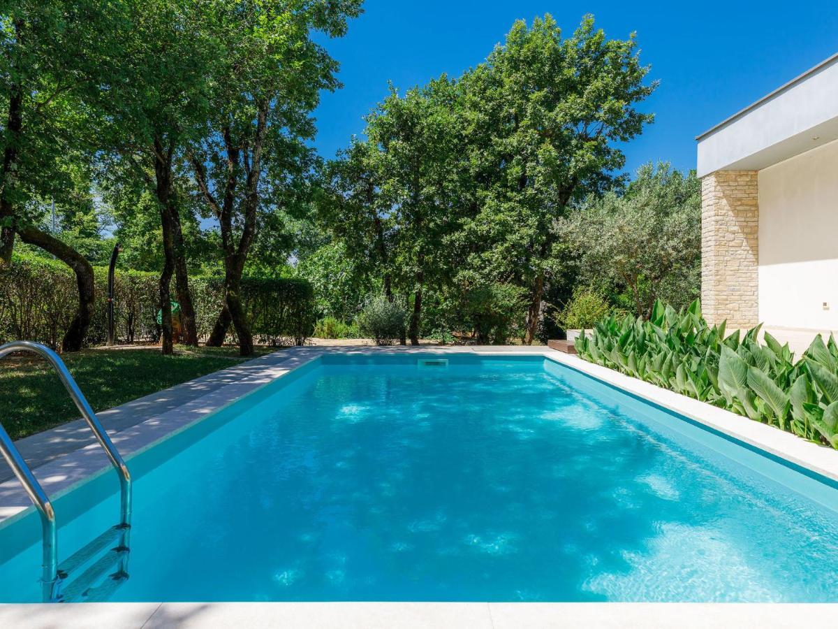 Holiday Home Villa Frleti By Interhome Umag Bagian luar foto