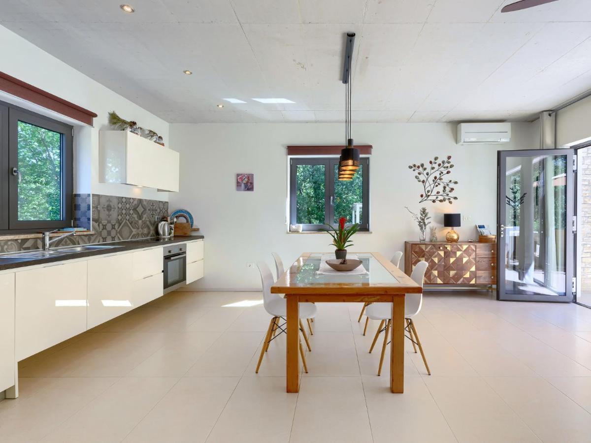 Holiday Home Villa Frleti By Interhome Umag Bagian luar foto